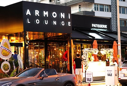  Armoni Lounge