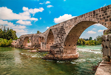 Исторический мост Аспендос